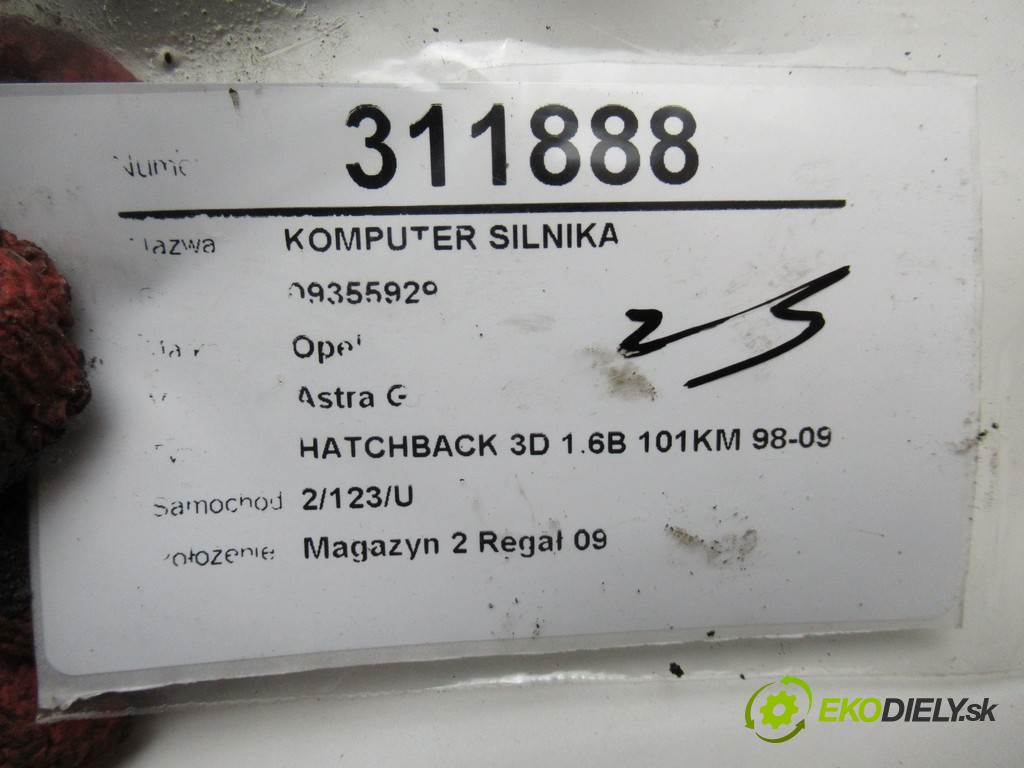 Opel Astra G  2000 74 kW HATCHBACK 3D 1.6B 101KM 98-09 1600 riadiaca jednotka Motor 09355929 (Riadiace jednotky)