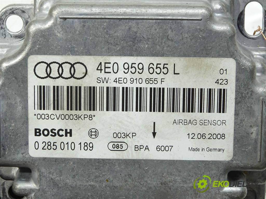 Audi S8 D3  2008 331 kW A8 5.2B V10 450KM 06-10 5200 senzor airbag 4E0959655L (Snímače)