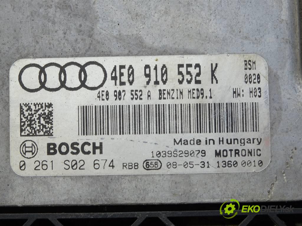 Audi S8 D3    A8 5.2B V10 450KM 06-10  řídící jednotka motora 4E0910552K (Řídící jednotky)