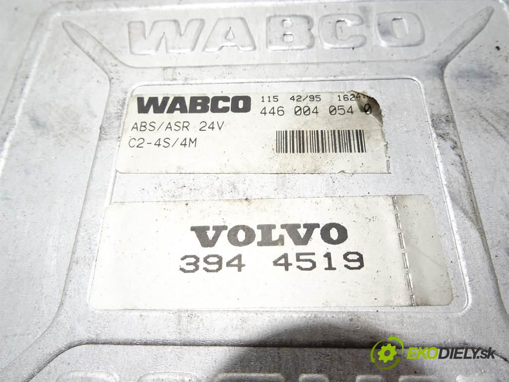 Volvo FH12    FH12 EURO2 D12A 93-01  Riadiaca jednotka Modul ABS 4460040540