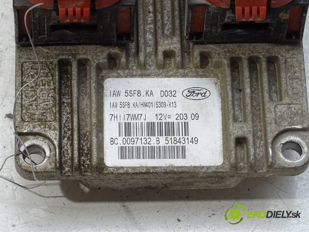 Ford Ka II  2009 51 kW Mk2 1.2B 69KM 08-16 1200 řídící jednotka motora 51843149 (Řídící jednotky)