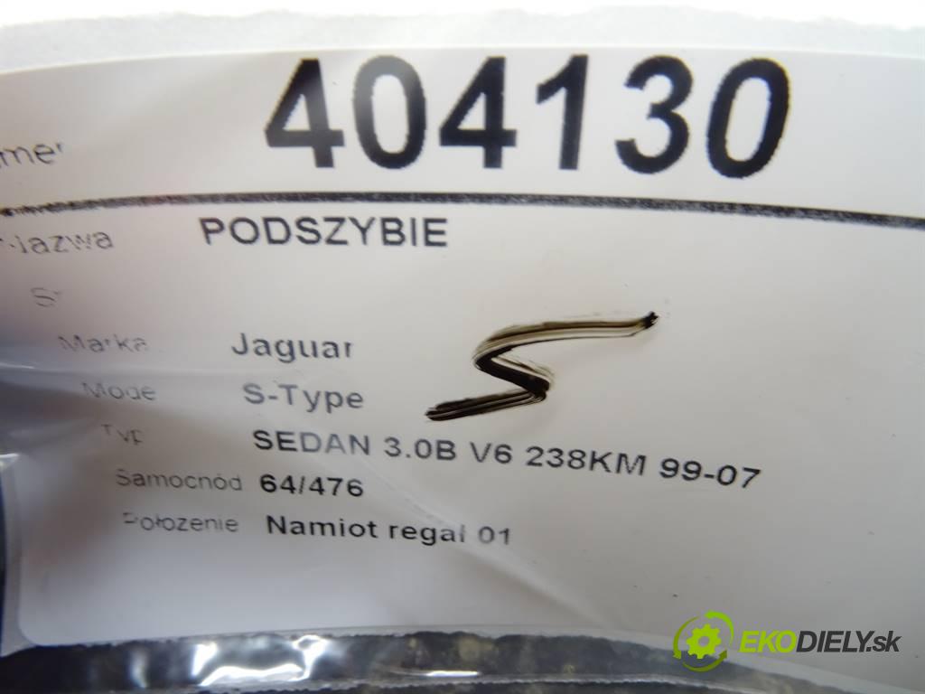 JAGUAR S-TYPE II (X200) 1998 - 2008    3.0 V6 175 kW [238 KM] benzyna 1999 - 2007  Torpédo, plast pod čelné okno  (Torpéda)