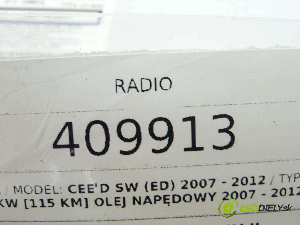 KIA CEED SW (ED) 2007 - 2012    1.6 CRDi 115 85 kW [115 KM] olej napędowy 2007 - 2  mavigace CLARION MAX973HD