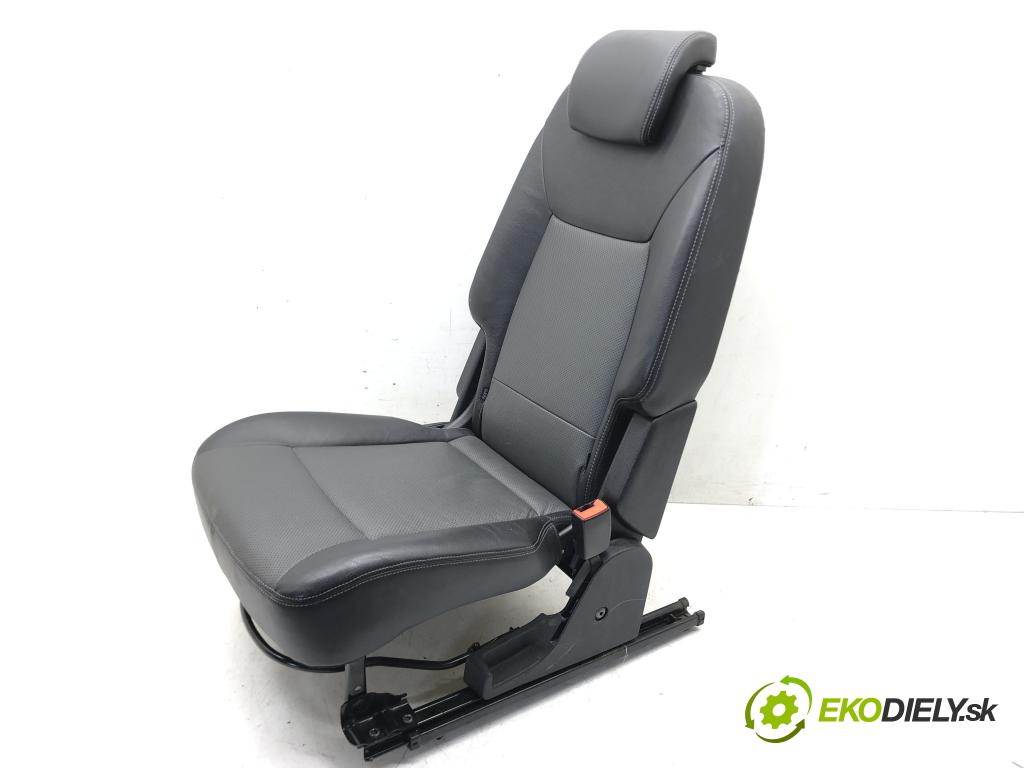 FORD S-MAX (WA6) 2006 - 2014    2.0 TDCi 100 kW [136 KM] olej napędowy 2006 - 2014  sedadlo zadní část  (Sedačky, sedadla)