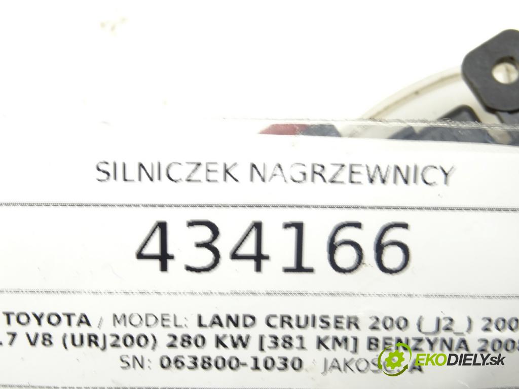 TOYOTA LAND CRUISER 200 (_J2_) 2007 - 2022    5.7 V8 (URJ200) 280 kW [381 KM] benzyna 2008 - 202  Motorček kúrenia 063800-1030 (Motorčeky kúrenia)