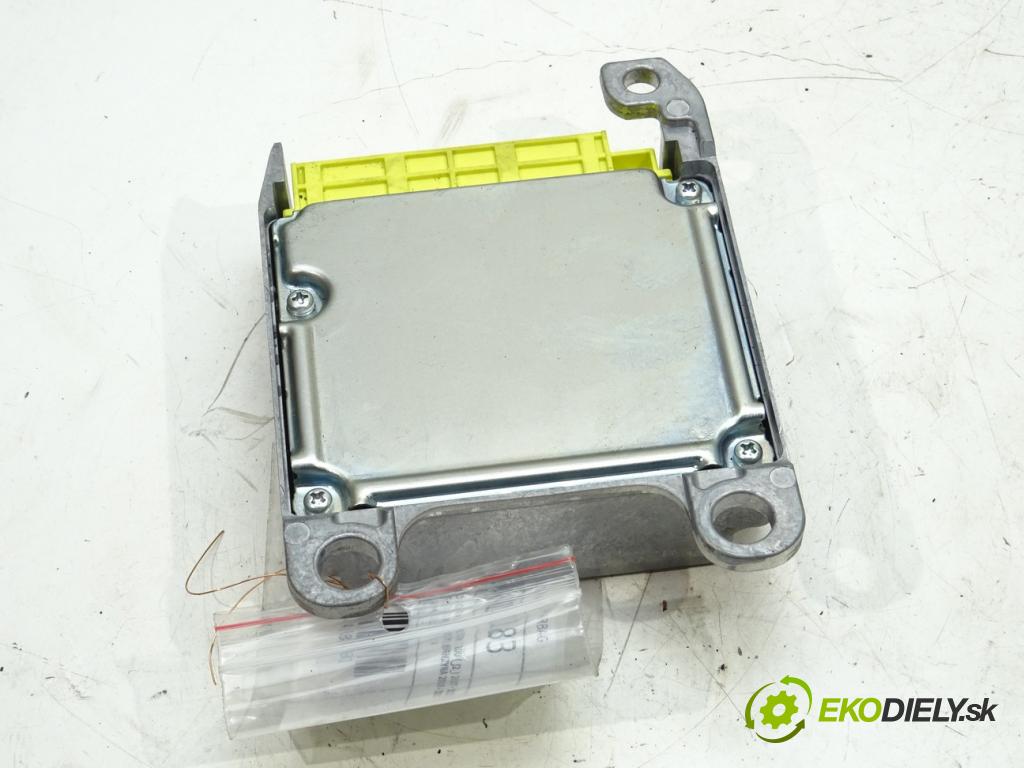 TOYOTA LAND CRUISER 200 (_J2_) 2007 - 2022    5.7 V8 (URJ200) 280 kW [381 KM] benzyna 2008 - 202  senzor airbag 89170-60290 (Snímače)