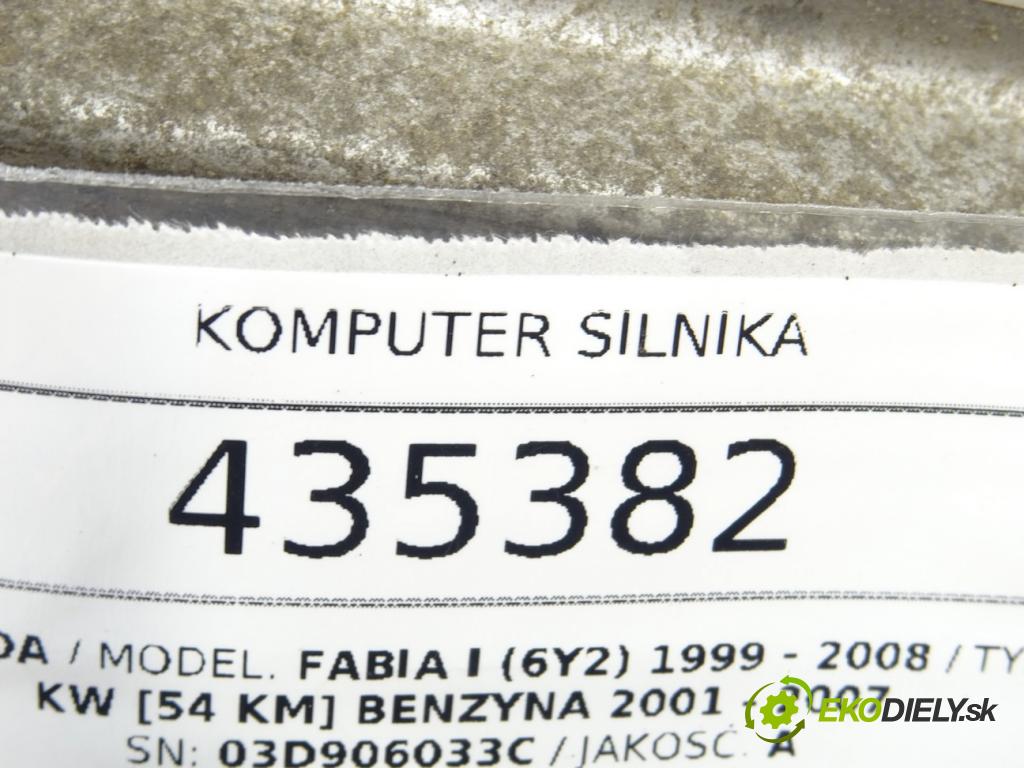 SKODA FABIA I (6Y2) 1999 - 2008    1.2 40 kW [54 KM] benzyna 2001 - 2007  riadiaca jednotka Motor 03D906033C (Riadiace jednotky)