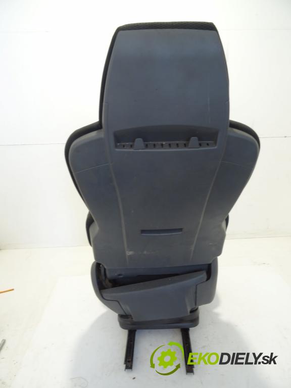 MAN TGX I 2006 - 2022    18.480  sedadlo pravý  (Sedačky, sedadla)