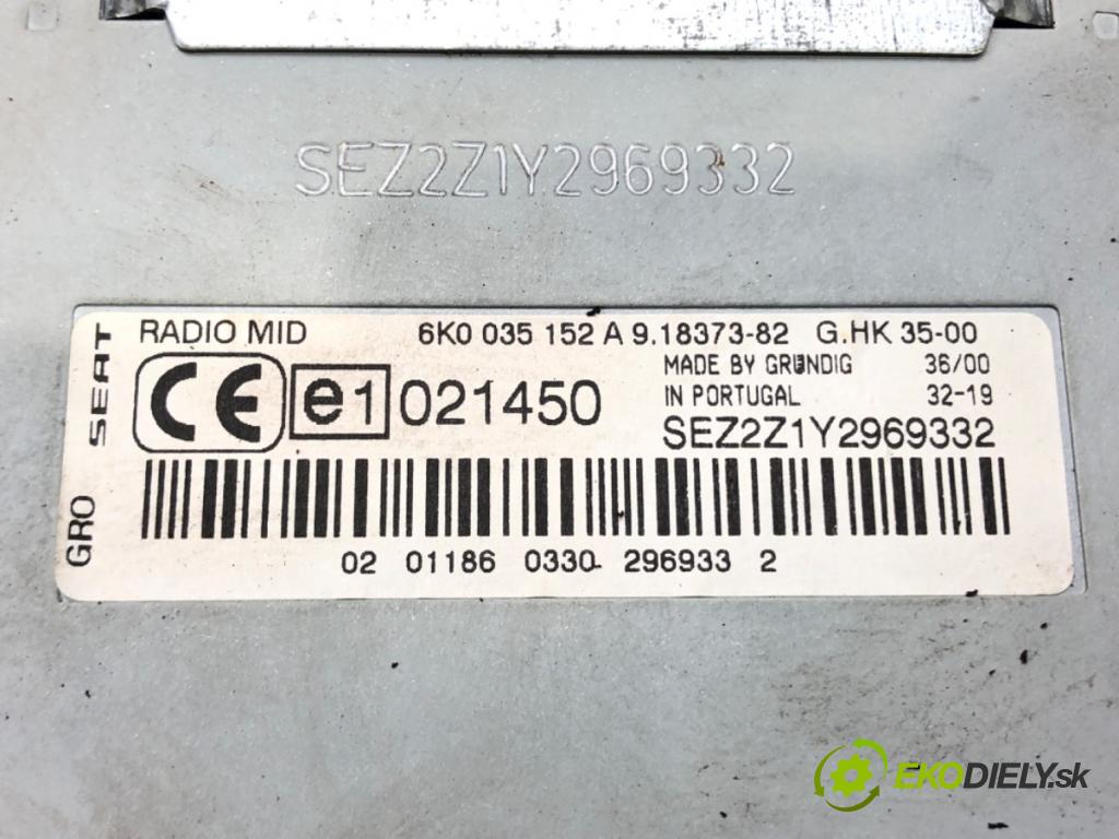 SEAT IBIZA II (6K1) 1993 - 2002    1.6 i 74 kW [101 KM] benzyna 1996 - 2002  RADIO 6K0035152A (Audio zariadenia)
