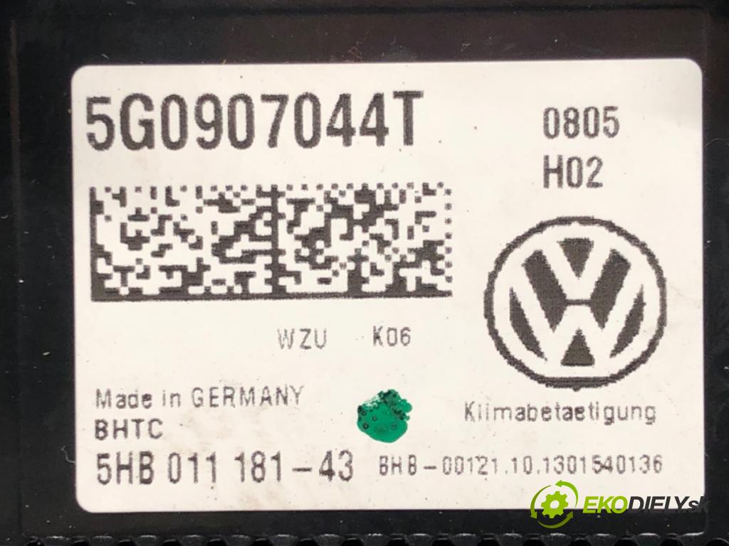 VW GOLF VAN VII Variant (BA5) 2013 - 2017    1.6 TDi BlueMotion 77 kW [105 KM] olej napędowy 20  Panel ovládaní topení 5G0907044T (Ovládaní topení a přepínače)