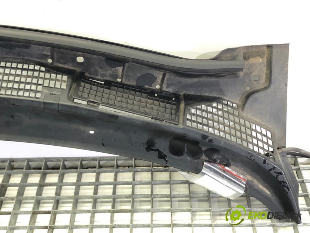 NISSAN QASHQAI / QASHQAI +2 I (J10, NJ10, JJ10E) 2006 - 2014    2.0 104 kW [141 KM] benzyna 2007 - 2013  Torpédo, plast pod čelné okno 66862JD900 (Torpéda)