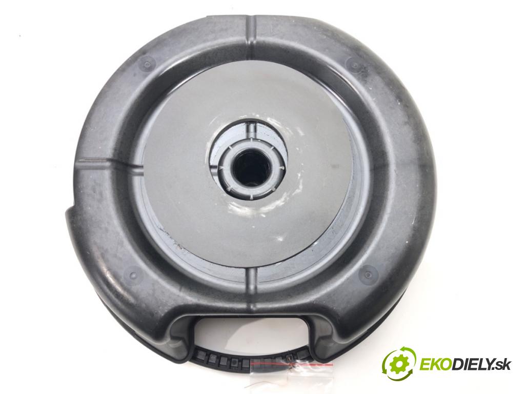 NISSAN QASHQAI / QASHQAI +2 I (J10, NJ10, JJ10E) 2006 - 2014    2.0 104 kW [141 KM] benzyna 2007 - 2013  subwoofer BOSE 28170JD65A (Audio zařízení)