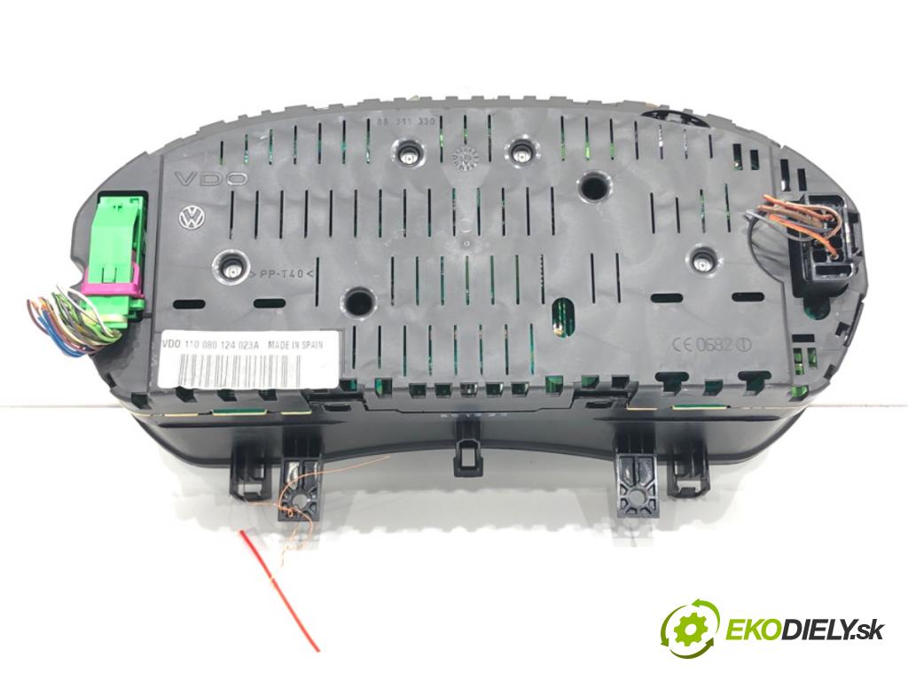 VW POLO (9N_, 9A_) 2001 - 2014    1.2 12V 47 kW [64 KM] benzyna 2001 - 2007  prístrojovka 6Q0920800P (Přístrojové desky, displeje)