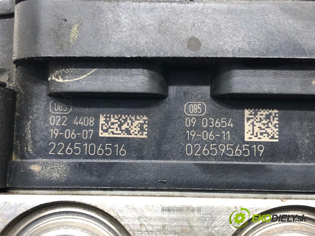 FIAT DUCATO Autobus (250_) 2006 - 2022    130 Multijet 2,3 D 96 kW [131 KM] olej napędowy 2011 - 2022  pumpa ABS 2265106516 (Pumpy brzdové)