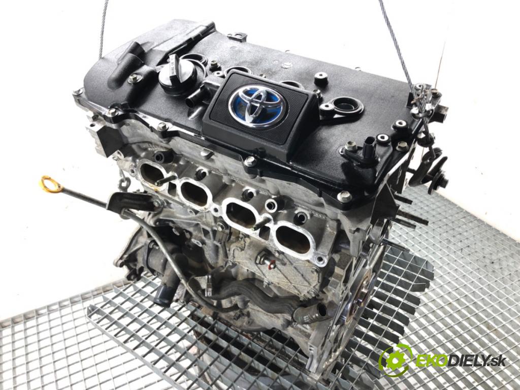 TOYOTA COROLLA liftback (_E21_) 2018 - 2022    1.8 Hybrid (ZWE211) 72 kW [98 KM] Hybryda silnik benzynowy / elektryczny 2018 - 2022  motor 2ZR-FXE (Motory (kompletní))