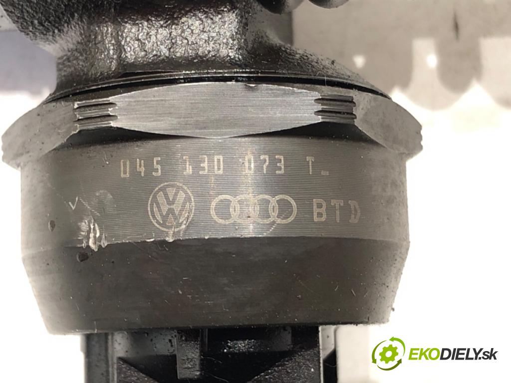 AUDI A4 B6 (8E2) 2000 - 2005    1.9 TDI 74 kW [101 KM] olej napędowy 2001 - 2004  vstříkovač 045130073T 0414720035 (Vstřikovače)