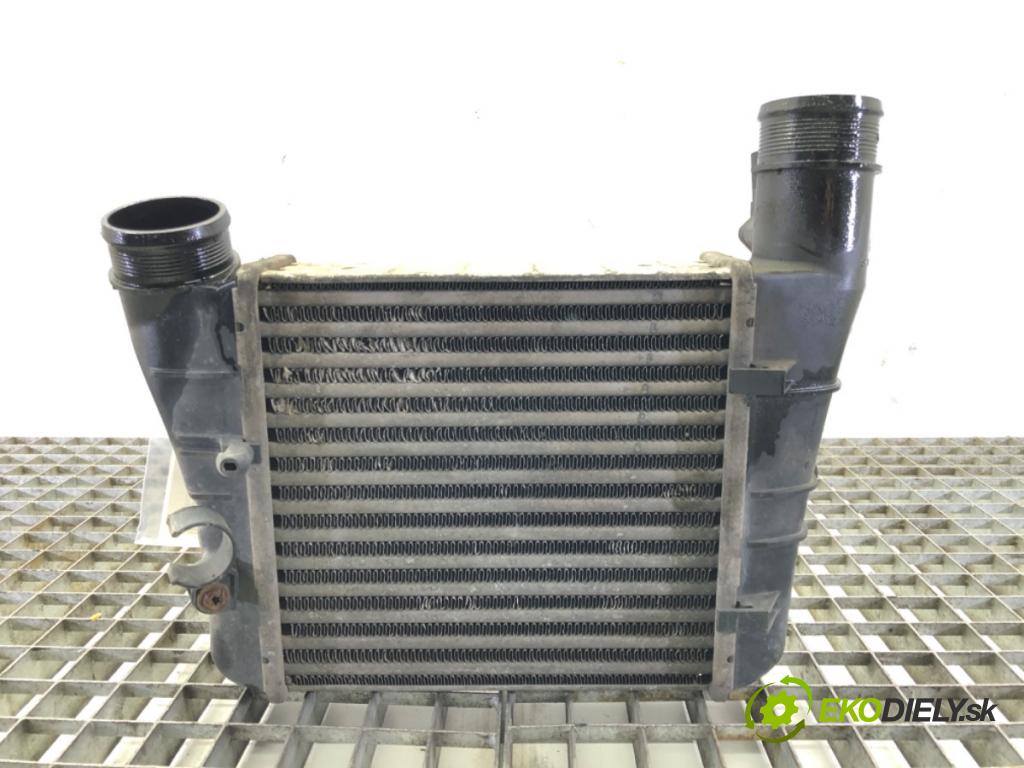 AUDI A4 B6 Avant (8E5) 2000 - 2005    1.9 TDI 96 kW [130 KM] olej napędowy 2001 - 2004  intercooler 8E0145805AA (Intercoolery (chladiče nasávaného vzduchu))