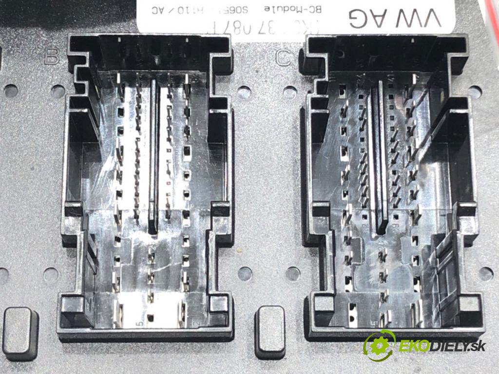 SKODA SUPERB II (3T4) 2008 - 2015    1.6 TDI 77 kW [105 KM] olej napędowy 2010 - 2015  Modul komfortu 1K0937087R (Moduly komfortu)
