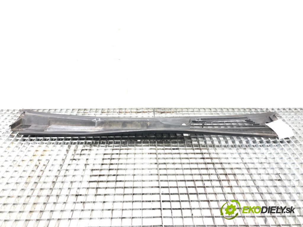 OPEL VECTRA C Kombi (Z02) 2003 - 2009    1.8 (F35) 103 kW [140 KM] benzyna 2005 - 2008  torpédo plast pod čelní okno 09179870 (Torpéda)