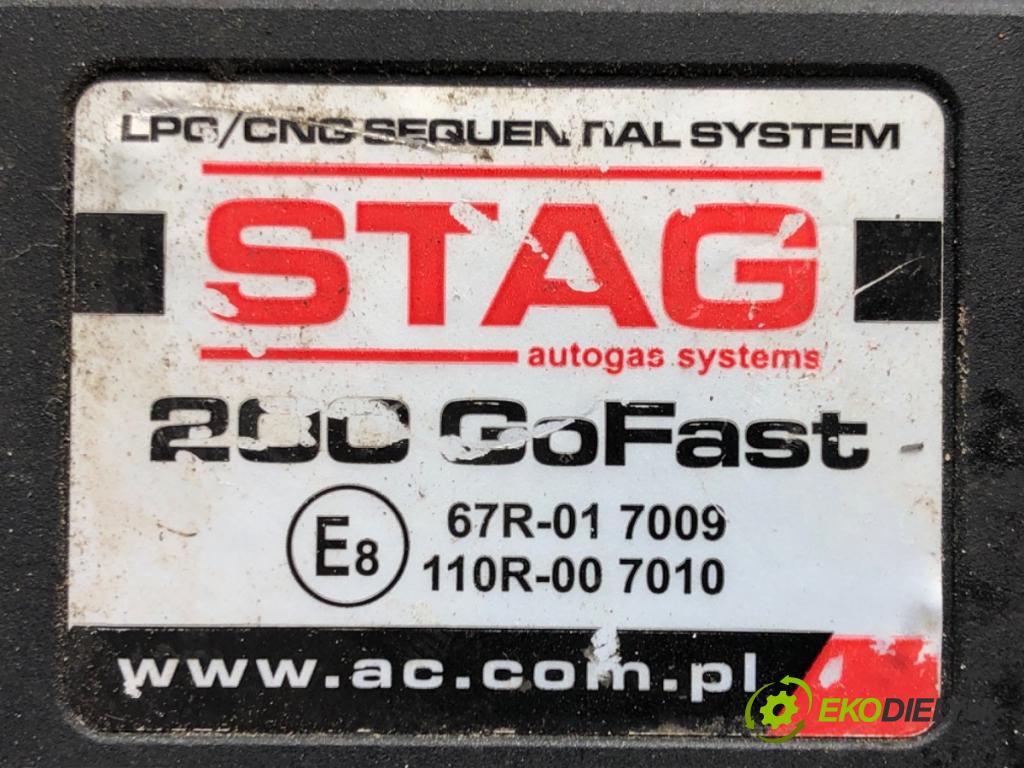 AUDI A3 (8L1) 1996 - 2006    1.6 74 kW [101 KM] benzyna 1996 - 2003  řídící jednotka do plynového pedálu LPG STAG 200 GoFast (Řídící jednotky)