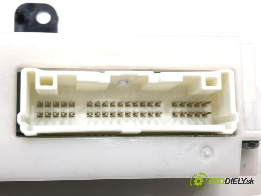 NISSAN QASHQAI / QASHQAI +2 I (J10, NJ10, JJ10E) 2006 - 2014    1.6 84 kW [114 KM] benzyna 2007 - 2013  Panel ovládaní topení 27500JD40C (Ovládaní topení a přepínače)