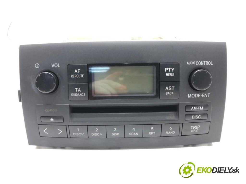 TOYOTA COROLLA Verso (_E12_) 2001 - 2007    2.0 D-4D (CDE120_) 66 kW [90 KM] olej napędowy 2002 - 2004  RADIO 86120-13060 (Audio zařízení)