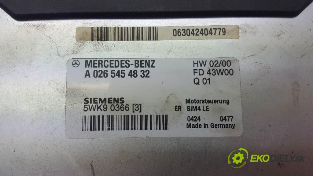 MERCEDES-BENZ E200  2000 120kW    1998 řídící jednotka motora 0265454832 (Řídící jednotky)