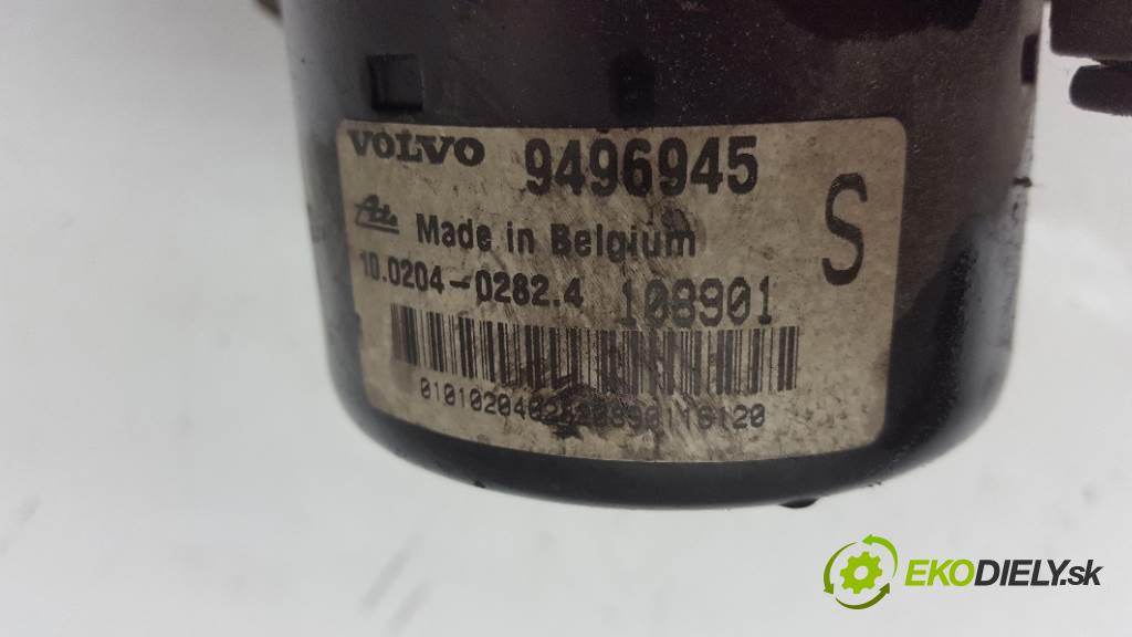 VOLVO V 70  2000 103kW    2461 Pumpa ABS 9496945 (Pumpy ABS)