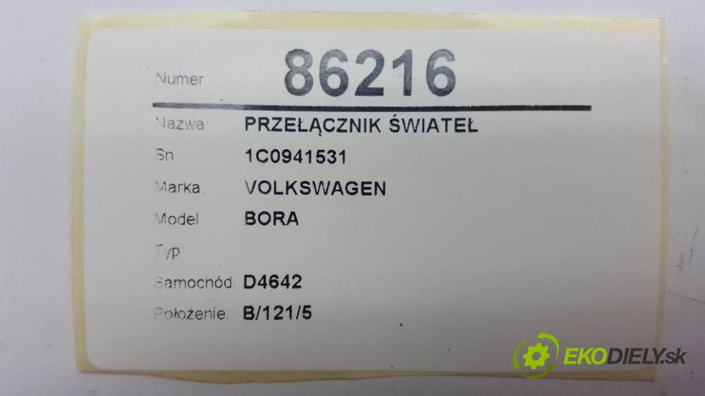 VOLKSWAGEN BORA  2001 77kW    1598 přepínač světel 1C0941531 (Ovládaní topení a přepínače)