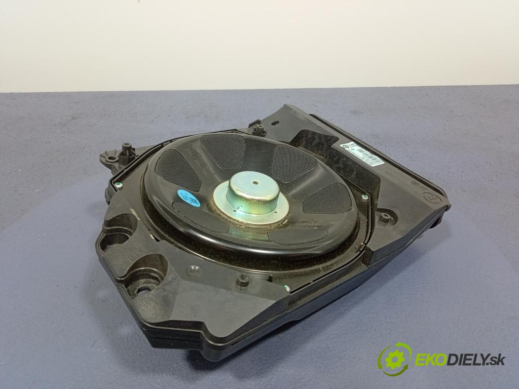 Bmw 320 2012 Reproduktor / Subwoofer: 9210150