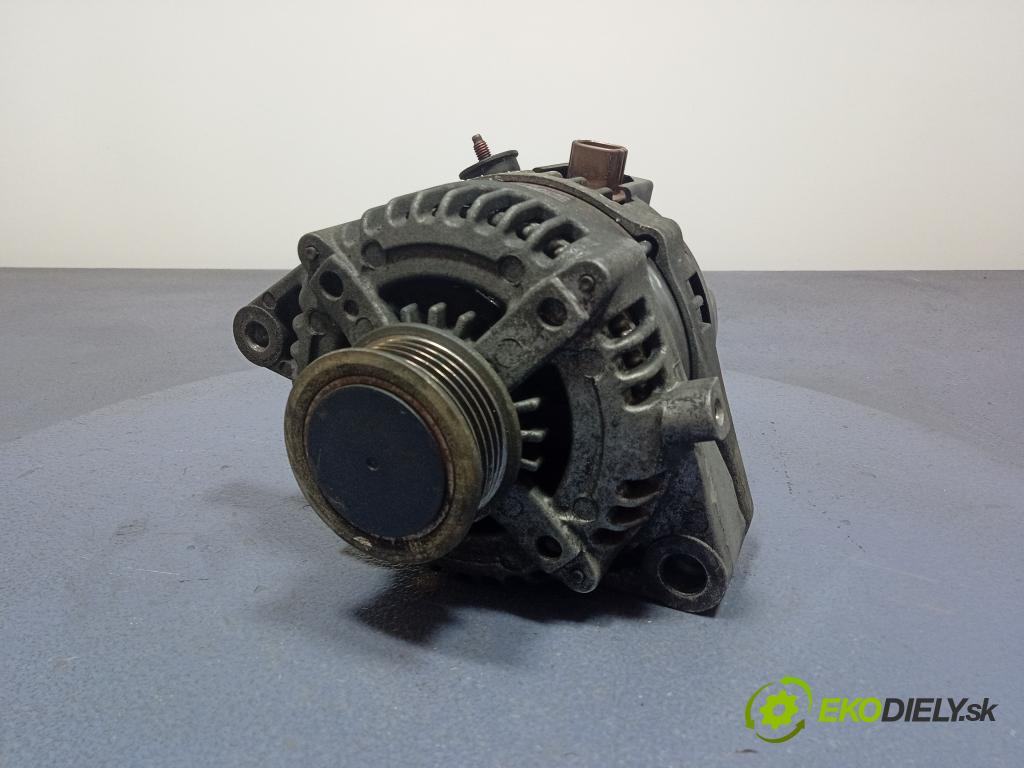 Toyota Avensis 2.0 2003 Alternator 27060-27090