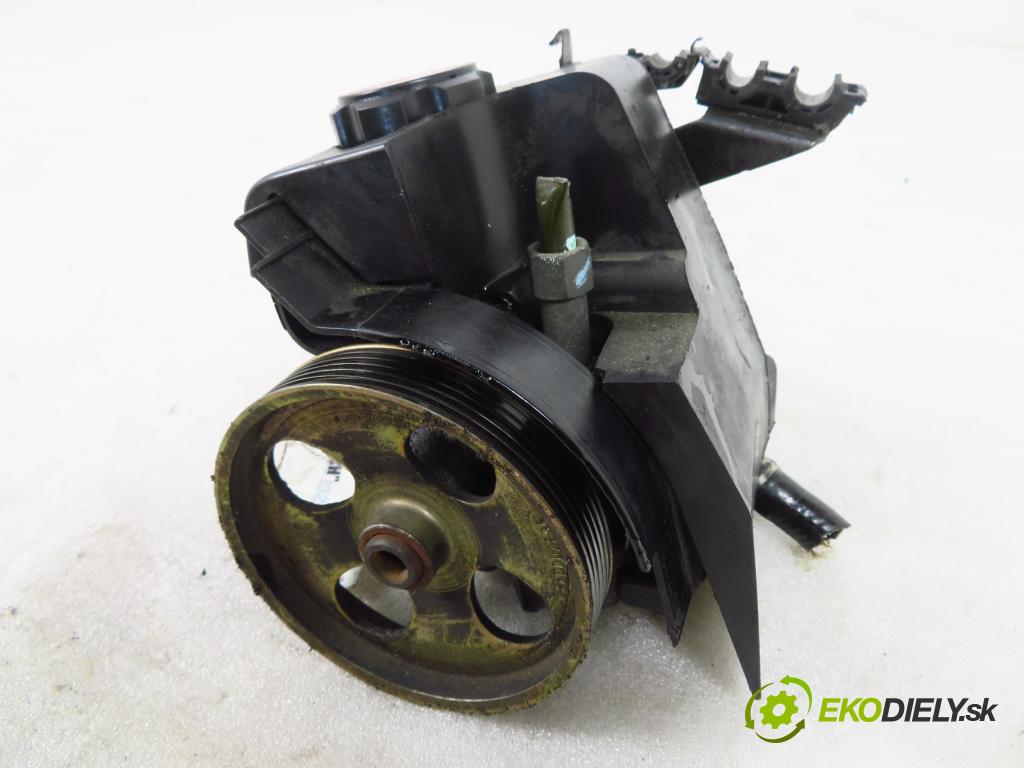 PEUGEOT 206 liftback (2A/C) LIFTBACK 2004 50,00 1.4 HDi 8V 70 - 8HX 1398,00 pumpa servočerpadlo 9638364580 ; 26086355QK (Servočerpadlá, pumpy řízení)